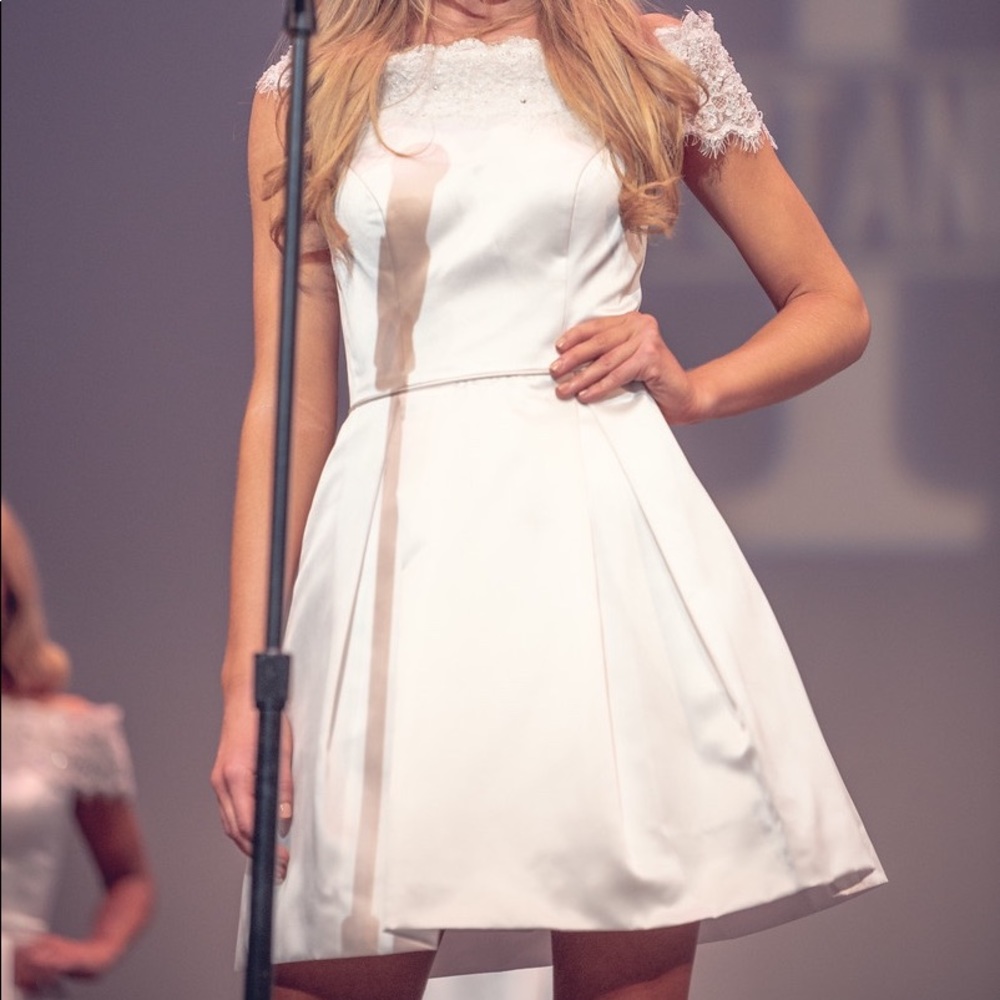 *reserved* White Sherri Hill Cocktail